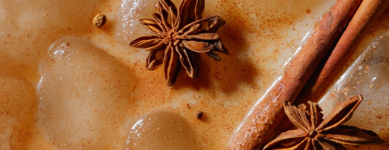 PSL spiced foam with star anise and cinnamon (desktop)